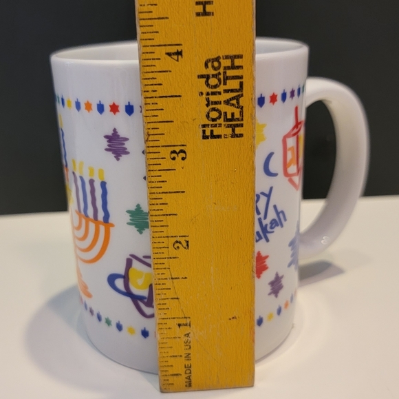 Happy Chanukah 10 oz Coffee mug designed by Susan Fisher Weis,  Rite lite Ltd. - Picture 7 of 8